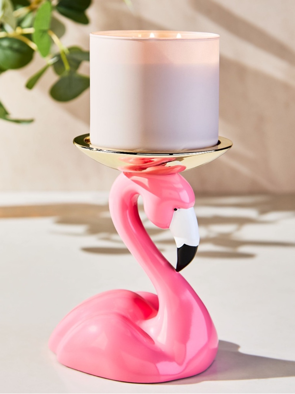 Bath & Body Works Flamingo Pedestal
3-Wick Candle Holder